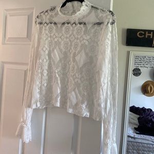 Lace cropped long sleeve